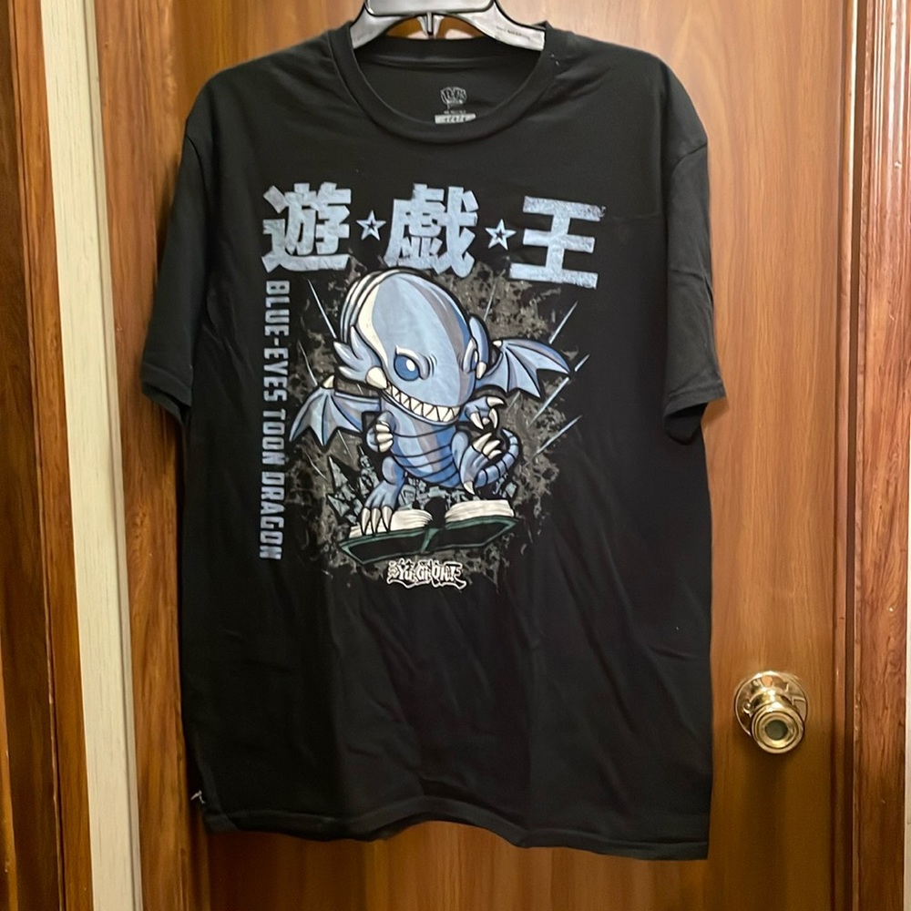 Men's black POP! T-shirt "blue eyes toon dragon". Size L